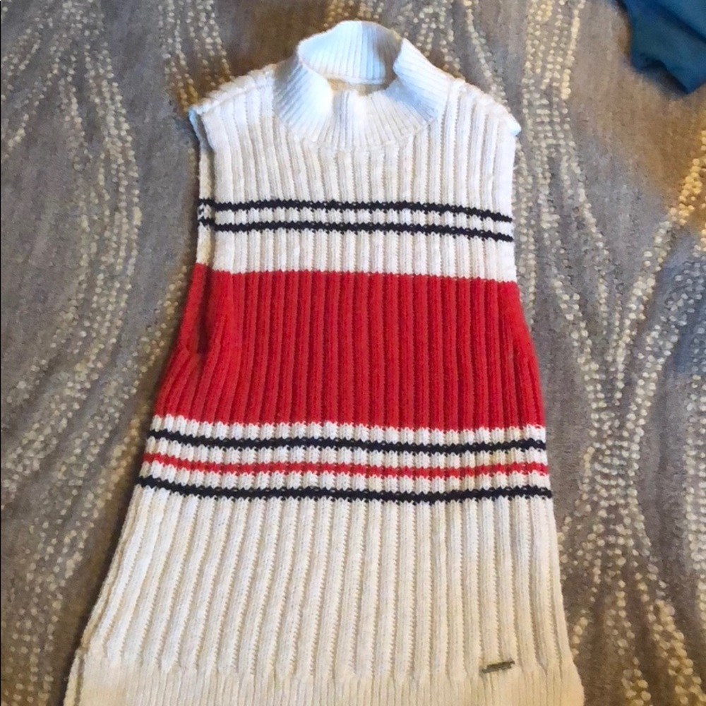 Abercrombie and Fitch high neck tank